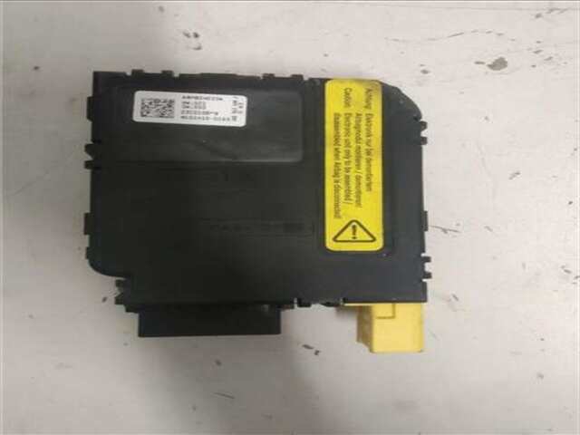 Centralita Motor ECU Volkswagen Golf 1.9 HIGHLINE BLUEMOTION [1.9 LTR. - 77 KW TDI]