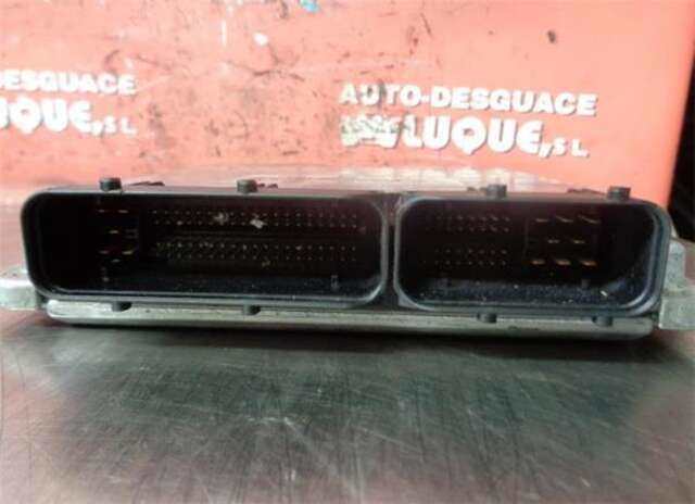 Foto 3ª: Centralita Motor ECU Volkswagen Passat 1.9 COMFORTLINE [1.9 LTR. - 85 KW TDI] [AJM]