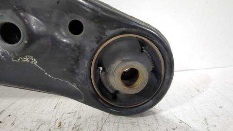 Foto 3ª: Brazo Suspension Delantero Derecho Toyota Auris 1.6 ZRE151_) 124CV [1ZR-FE] (2006)