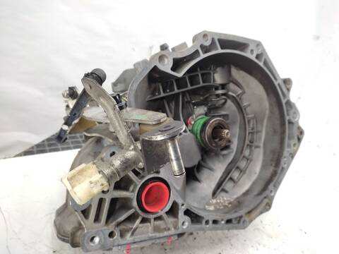 Foto 2ª: Caja Cambios Opel Corsa 1.7 DTI F08 F68) 75CV 55KW [Y17DT] (2001)