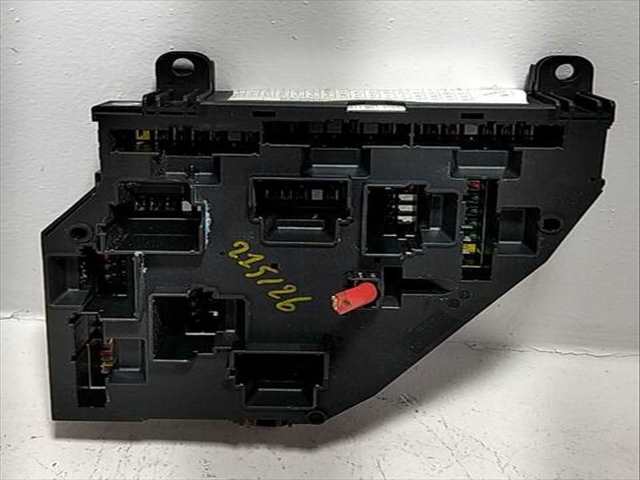 Foto 2ª: Caja Reles Fusibles Bmw Serie 5 518 530 D 245CV [N57D30A] (2009)