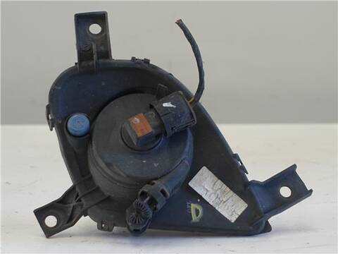 Foto 2ª: Faro Antiniebla Delantero Derecho Bmw Serie 3 315 2.0 318D 143CV 105KW [N47 D20 C] (2011)