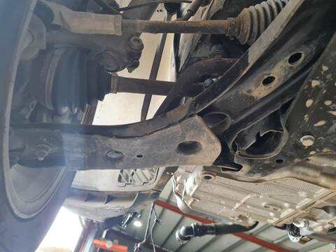 Brazo Suspension Delantero Izquierdo Skoda Octavia AMBITION PLUS 149CV 110KW