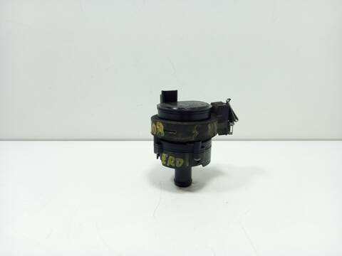 Foto 3ª: Bomba de Agua Dacia Sandero H4D480 (2021)