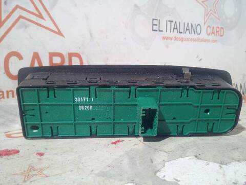 Foto 4ª: Botonera Elevalunas Bmw Serie 3 315 318D M SPORT 150CV 110KW [B47D20A] (2015)