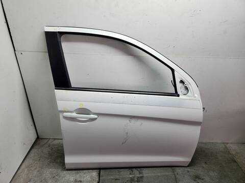 Foto 2ª: Puerta Delantera Derecha Mitsubishi ASX CHALLENGE 2WD 116CV 85KW (2015)
