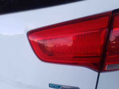 Piloto Portón Derecho Kia Sportage BUSINESS 2WD 116CV 85KW