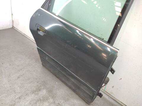 Foto 2ª: Puerta Trasera Derecha Audi 80 90 136CV 100KW