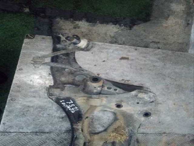 Foto 2ª: Puente Delantero Skoda Octavia ACTIVE 105CV 77KW [CLH] (2015)