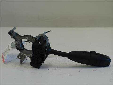Foto 2ª: Mando Multifuncion Mercedes Clase B 150 2.0 200 CDI 245.208) 140CV 103KW [OM 640.941] (2014)