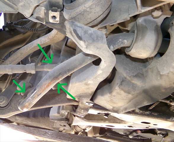 Foto 3ª: Barra Estabilizadora Delantera Bmw Serie 5 520 2.0 D F10,2009-2013 [N47D20C] (2012)
