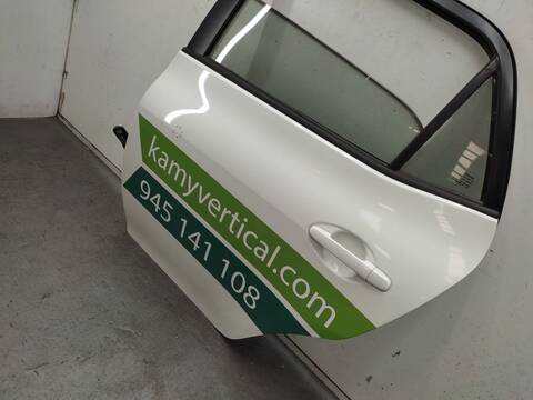 Foto 2ª: Puerta Trasera Izquierda Toyota Auris HYBRID ACTIVE 99CV 73KW [2ZR] (2011)