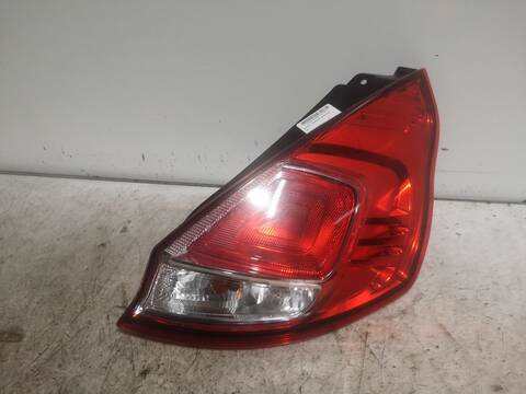 Foto 2ª: Piloto Trasero Derecho Ford Fiesta SFJB (2014)