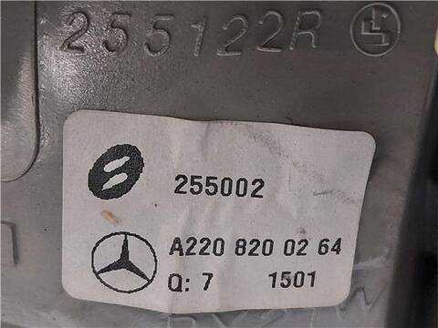 Foto 3ª: Piloto Trasero Derecho Mercedes Clase S 220 3.2 320 CDI 220.026) BERLINA 197CV 145KW [OM 613.960] (2002)