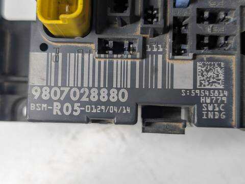 Foto 2ª: Caja Reles Fusibles Peugeot 308 9HC (2014)