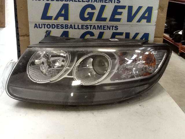 Faro Izquierdo Hyundai Santa Fe 2.2 0CV