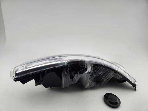 Foto 2ª: Faro Derecho Opel Movano HKA L1H2 3 5T DOKA 101CV 74KW (2011)