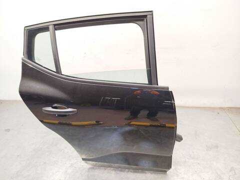 Foto 3ª: Puerta Trasera Derecha Dacia Sandero 1.0 TCE 90 ECO-G 91CV 67KW [H4D480] (2025)