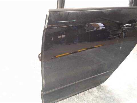 Foto 4ª: Puerta Trasera Izquierda Citroen C4 LIVE EDITION 110CV 81KW [HNZ] (2016)