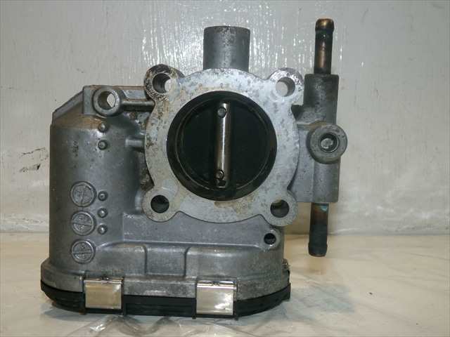 Foto 2ª: Caja Mariposa Opel Corsa 1.2 G MODELO C, 2000-2006 [Z12XEP] (2006)