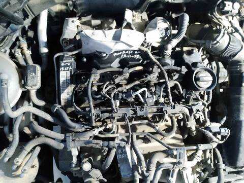 Foto 2ª: Motor Completo Volkswagen Golf ADVANCE BLUEMOTION 105CV 77KW [CLH] (2014)