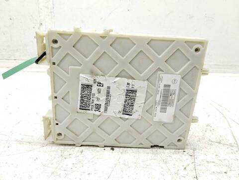 Foto 4ª: Caja Reles Fusibles Ford Kuga ST-LINE 2WD 180CV 132KW [JTMA] (2016)