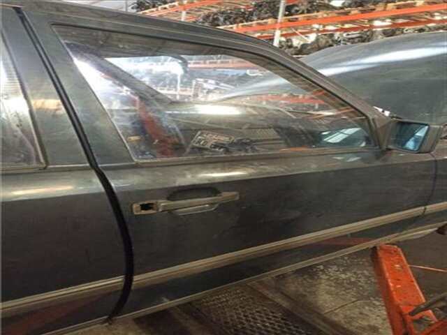 Puerta Delantera Derecha Mercedes Clase E 180 2.5 D 250 (124.125) [2.5 LTR. - 66 KW DIESEL CAT]