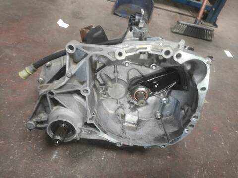 Foto 3ª: Caja Cambios Dacia Sandero D4F732 (2013)