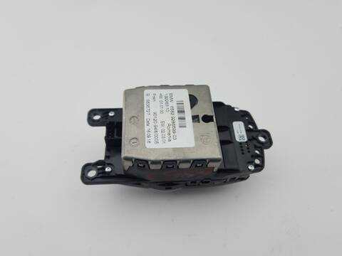 Foto 3ª: Mando Multifuncion Bmw Serie 3 315 320D LUXURY LINE 190CV 140KW [B47D20A] (2016)