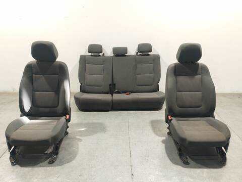 Asientos Traseros Peugeot Landtrek 2.0 D 150CV 110KW 4×4