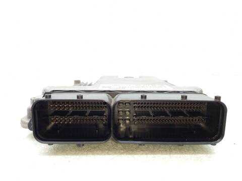 Foto 3ª: Centralita Motor ECU Volkswagen Golf 2.0 TDI 4MOTION 140CV 103KW [CBAB] (2009)