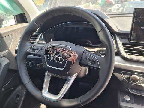 Foto 3ª: Volante Audi Q5 35 TDI QUATTRO ADVANCED 163CV 120KW [DTNA] (2021)