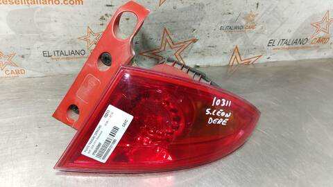 Foto 4ª: Piloto Trasero Derecho Seat Leon ERENCE 105CV 77KW [CAYC] (2011)