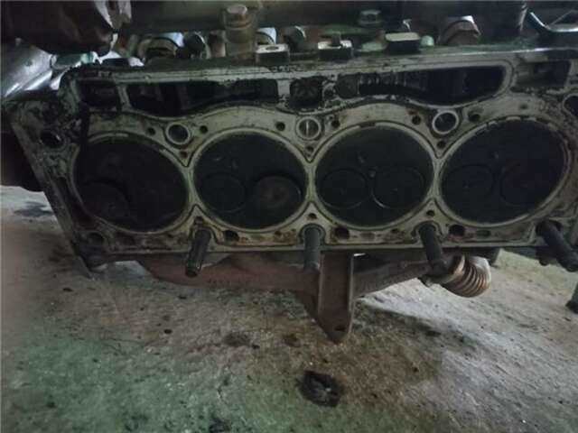 Foto 2ª: Culata Renault Megane 1.9 CONFORT AUTHENTIQUE [1.9 LTR. - 88 KW DCI DIESEL] II BERLINA 5P (10.2002-_) [F9Q B8]