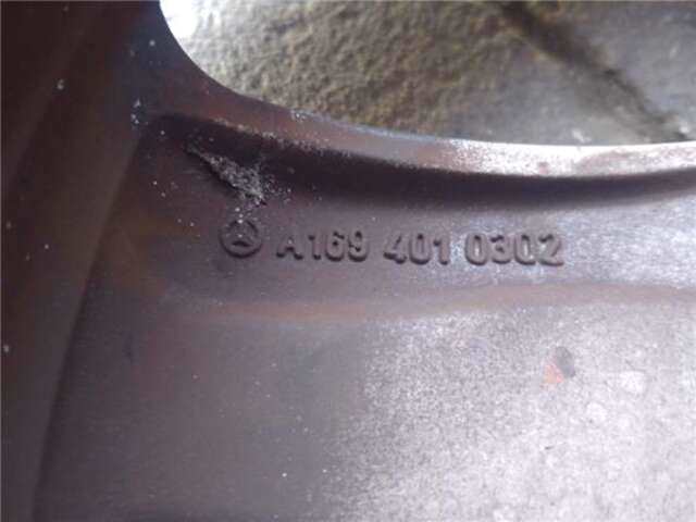 Foto 3ª: LLanta Chapa Mercedes Clase B 150 2.0 180 CDI (245.207) [2.0 LTR. - 80 KW CDI CAT] [OM 640.940]