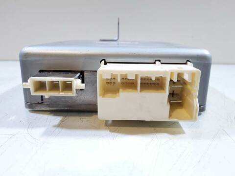 Foto 2ª: Centralita Motor ECU Toyota Prius 1.8 16V CAT HIBRIDO) 99CV 73KW [2ZR] (2015)