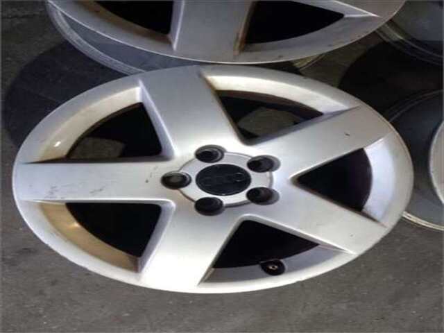 Foto 3ª: Juego LLantas Audi A3 1.9 TDI AMBIENTE [1.9 LTR. - 81 KW TDI] [ASV]