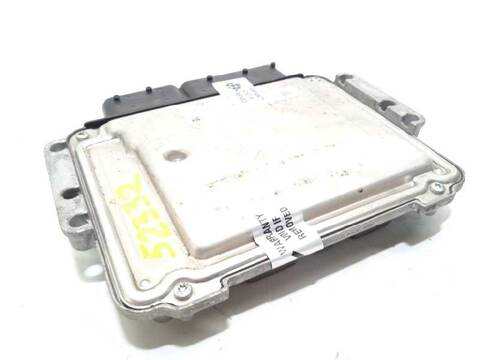 Foto 2ª: Centralita Motor ECU Kia Sportage DRIVE 4X2 135CV 99KW [G4FD] (2014)