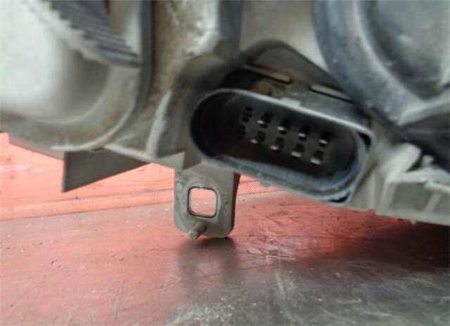 Foto 3ª: Faro Izquierdo Alfa Romeo 147 1.6 T.SPARK ECO DISTINCTIVE [1.6 LTR. - 77 KW 16V CAT] [AR 37203]
