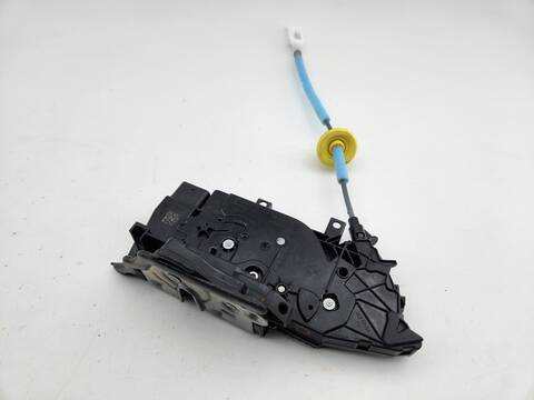 Foto 3ª: Cerradura Puerta Delantera Derecha Bmw Serie 3 315 330D XDRIVE SPORT LINE 4P) BERLINA 265CV [B57D30A] (2022)