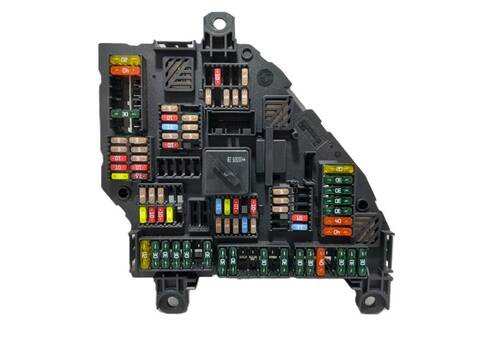 Caja Reles Fusibles Bmw Serie 5 518 530 D 245CV