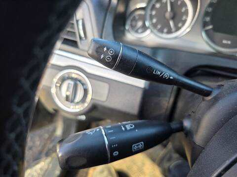 Mando Luces Mercedes Clase E 180 OM651911 COUPE AUT.