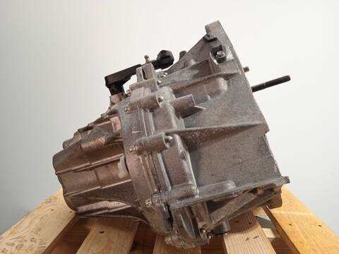 Foto 4ª: Caja Cambios Renault Captur TCE 130 HFMF) 131CV 96KW (2018)