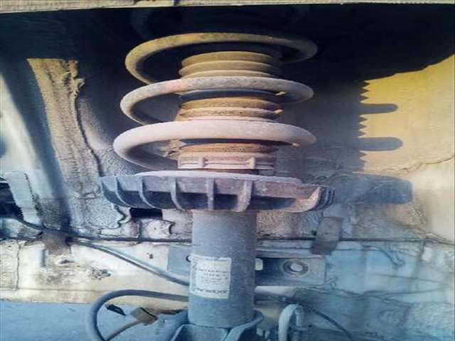 Amortiguador Delantero Izquierdo Mercedes Vito 109/111 CDI LANG 447.703) 114CV 84KW