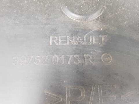 Foto 3ª: Paragolpes Delantero Renault Captur TECHNO (2022)