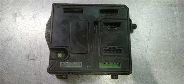 Foto 2ª: Caja Reles Fusibles Renault Megane 1.5 EXPRESSION [1.5 LTR. - 81 KW DCI DIESEL FAP] III BERLINA 5P (2008-_) [K9KG832]