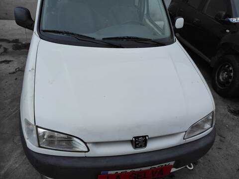 Capot Peugeot Partner WJY