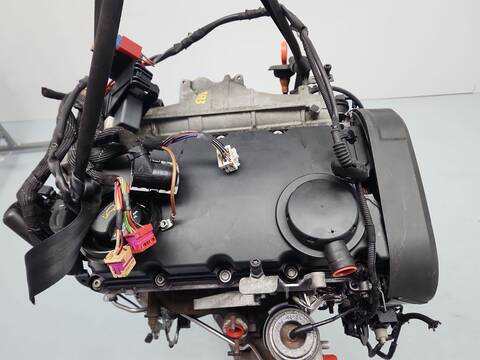 Motor Completo Audi A4 2.0 TDI 16V 103KW) BERLINA 140CV