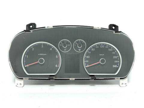 Cuadro de Instrumentos Hyundai i30 1.6 CRDI CAT 1582 CM3) 116CV