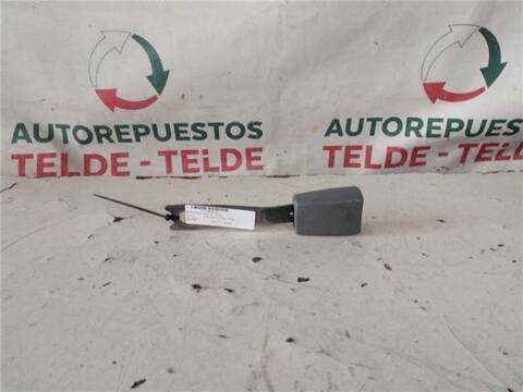 Cinturón Delantero Derecho Toyota Rav4 2.0